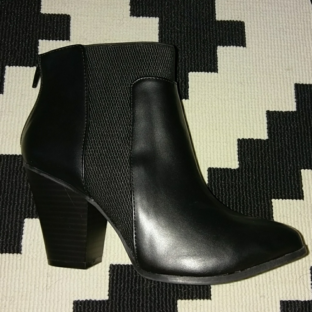 New Apt. 9 Boots